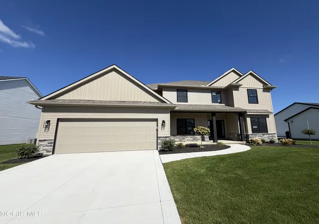 Photo 2 of Single family home for sale at 5051 Magnolia Dr, Oregon, OH 43616 | MLS# 10012717 | Listing updated on 2026-10-05