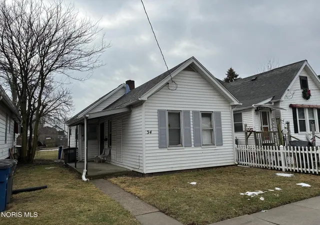 Photo 1 of Single family home for sale at 34 E Oakland St, Toledo, OH 43608 | MLS# 10012787 | Listing updated on 2026-09-02
