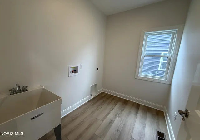 Photo 19 of Single family home for sale at 1324 Limerick Ln, Waterville, OH 43566 | MLS# 10012723 | Listing updated on 2026-10-28