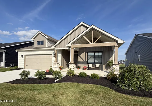 Photo 1 of Single family home for sale at 1324 Limerick Ln, Waterville, OH 43566 | MLS# 10012723 | Listing updated on 2026-10-05