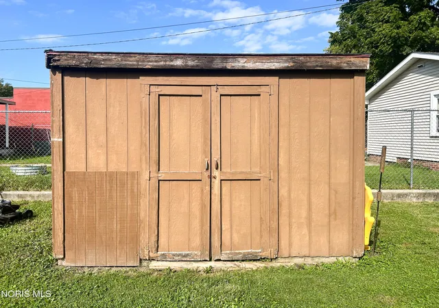 Photo 29 of Single family home for sale at 292 W Market St, Tiffin, OH 44883 | MLS# 10012961 | Listing updated on 2026-10-06