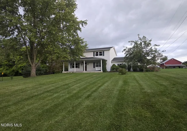 Photo 2 of Single family home for sale at 886 Metzger Rd, Lima, OH 45801 | MLS# 10012735 | Listing updated on 2026-09-27