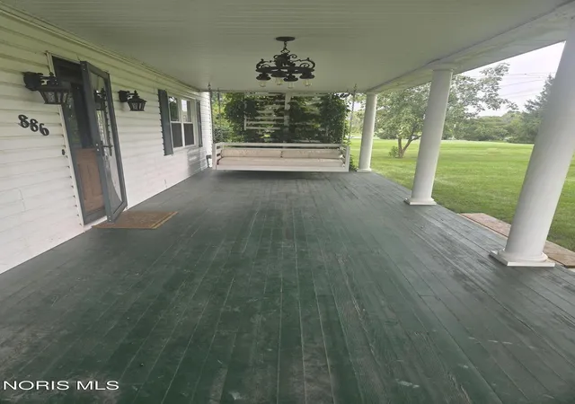 Photo 3 of Single family home for sale at 886 Metzger Rd, Lima, OH 45801 | MLS# 10012735 | Listing updated on 2026-09-27