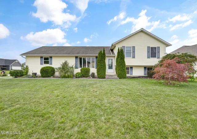 Photo 1 of Single family home for sale at 434 Nevada Ln, Findlay, OH 45840 | MLS# 10012898 | Listing updated on 2026-09-21
