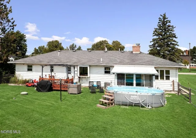 Photo 4 of Single family home for sale at 5736 Starr Ave, Oregon, OH 43616 | MLS# 10012896 | Listing updated on 2026-09-14