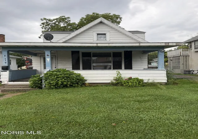 Photo 1 of Single family home for sale at 4119 Lewis Ave, Toledo, OH 43612 | MLS# 10012805 | Listing updated on 2026-09-07