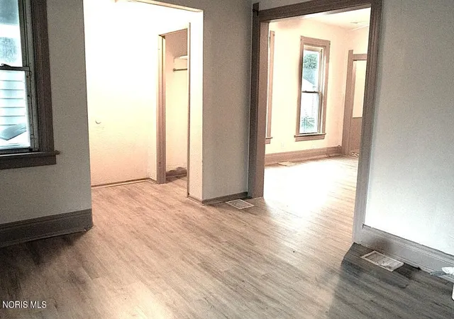 Photo 3 of Single family home for sale at 4119 Lewis Ave, Toledo, OH 43612 | MLS# 10012805 | Listing updated on 2026-09-07