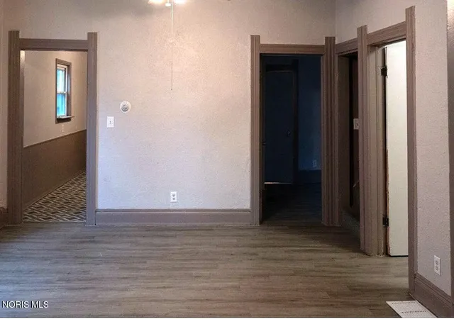 Photo 4 of Single family home for sale at 4119 Lewis Ave, Toledo, OH 43612 | MLS# 10012805 | Listing updated on 2026-09-07