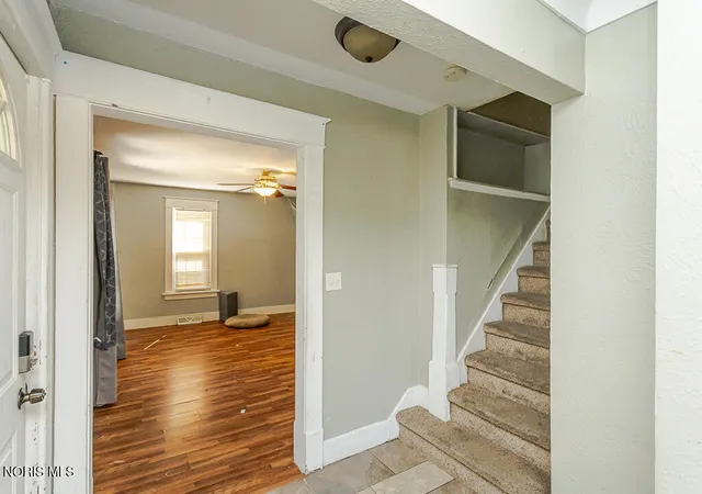 Photo 3 of Single family home for sale at 2225 Rood St, Toledo, OH 43613 | MLS# 10012822 | Listing updated on 2026-09-16