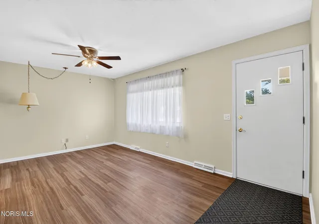 Photo 4 of Single family home for sale at 298 S Coy Rd, Oregon, OH 43616 | MLS# 10012837 | Listing updated on 2026-09-18