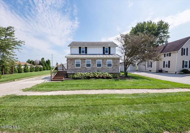 Photo 3 of Sale Pending at 7294 County Rd 23, Archbold, OH 43502 | MLS# 10012799 | Listing updated on 2026-09-28