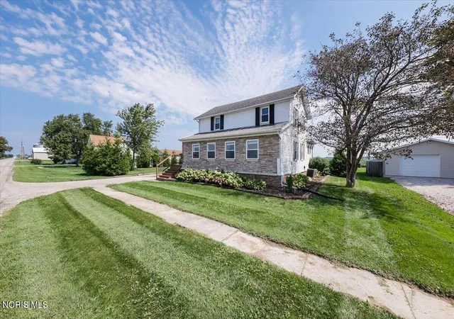 Photo 3 of Sale Pending at 7294 County Rd 23, Archbold, OH 43502 | MLS# 10012799 | Listing updated on 2026-09-28