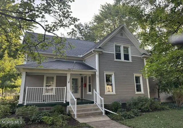 Photo 1 of Single family home for sale at 601 Louisiana Ave, Perrysburg, OH 43551 | MLS# 10013079 | Listing updated on 2026-09-18