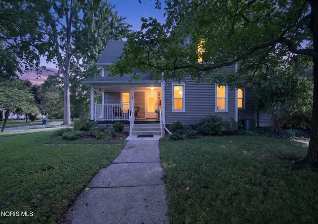 Photo 3 of Single family home for sale at 601 Louisiana Ave, Perrysburg, OH 43551 | MLS# 10013079 | Listing updated on 2026-09-18
