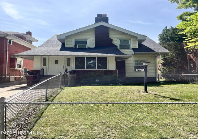 Photo 1 of Single family home for sale at 347 Kenilworth Ave, Toledo, OH 43610 | MLS# 10012797 | Listing updated on 2026-09-08