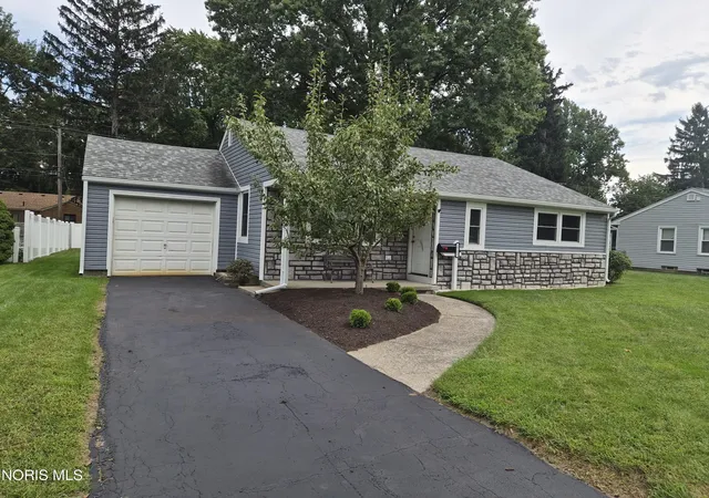 Photo 1 of Sale Pending at 2732 Jodore Ave, Toledo, OH 43606 | MLS# 10012948 | Listing updated on 2026-09-13