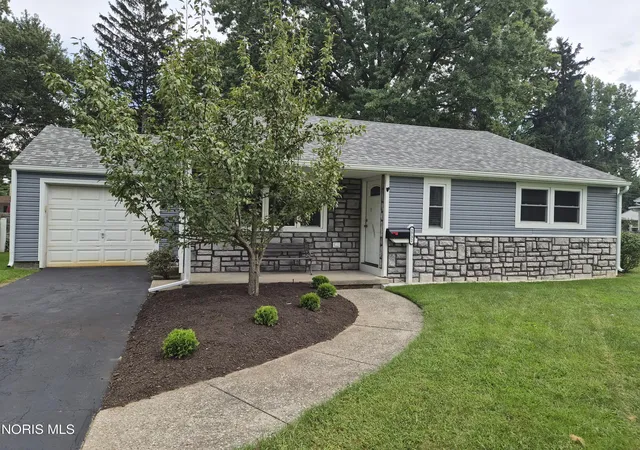 Photo 2 of Sale Pending at 2732 Jodore Ave, Toledo, OH 43606 | MLS# 10012948 | Listing updated on 2026-09-13