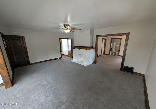 Listing Photo 4 - Condo for sale in building located at 4544 Lewis Ave, Toledo, OH 43612