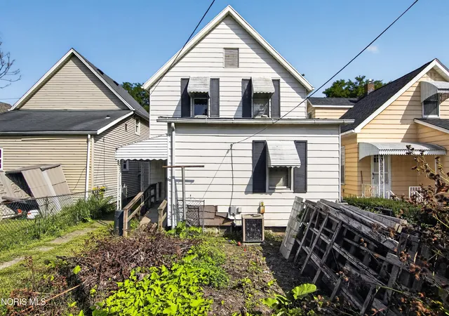 Photo 33 of Single family home for sale at 40 Magyar St, Toledo, OH 43605 | MLS# 10012832 | Listing updated on 2026-09-10