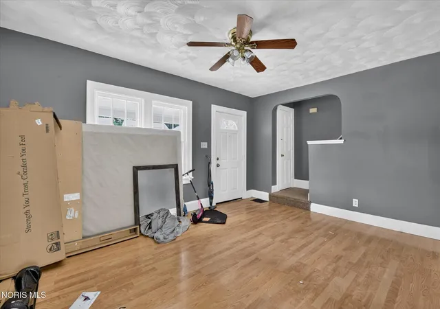Photo 3 of Single family home for sale at 1728 Loxley Rd, Toledo, OH 43613 | MLS# 10012826 | Listing updated on 2026-09-04