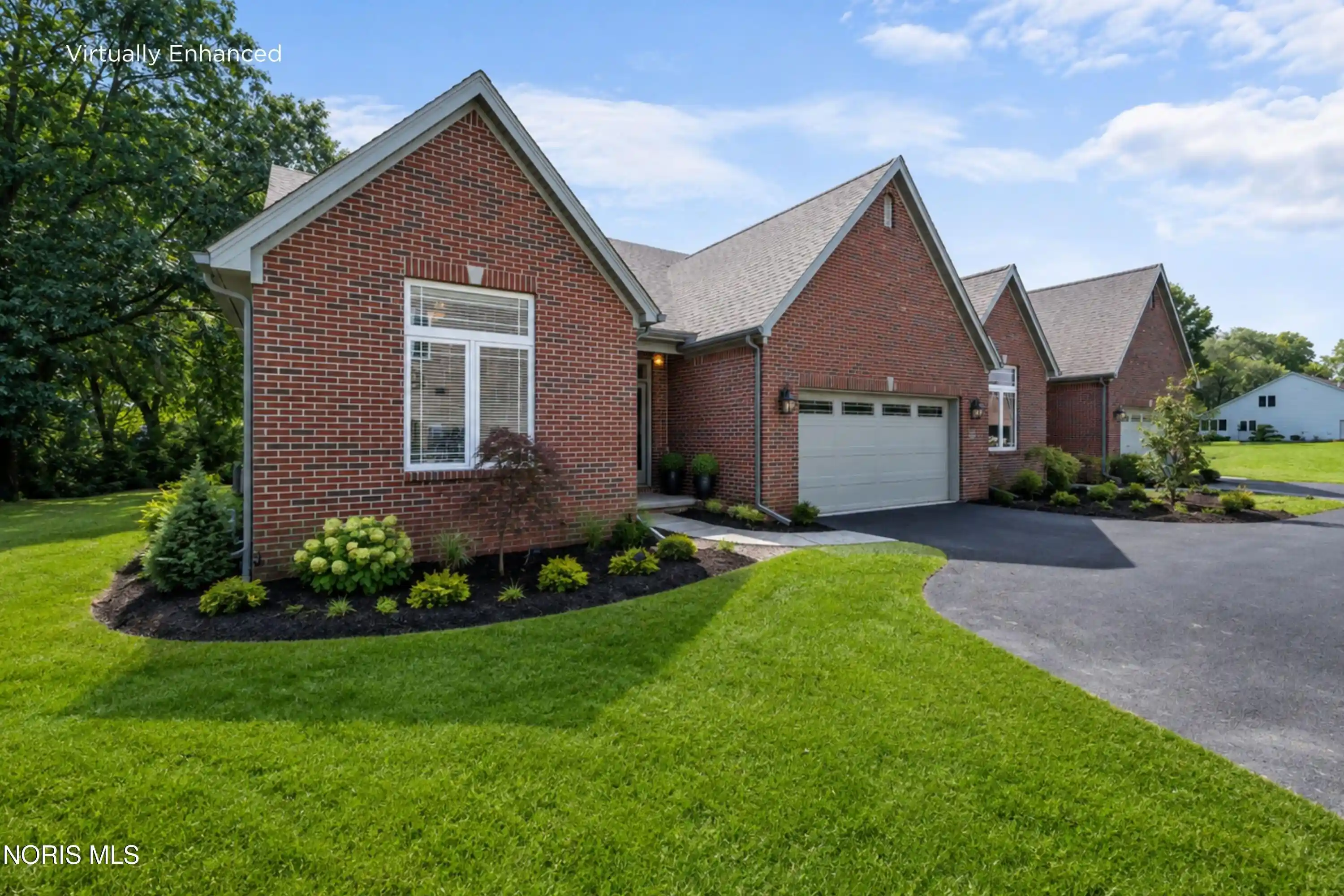 Listing Photo 1 - Condo for sale in 20 Shenandoah Cir located at 20 Shenandoah Cir, Sylvania, OH 43560 - Unit 20 Shenandoah Cir