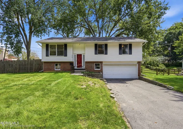 Photo 1 of Single family home for sale at 5154 Franciscan Blvd, Sylvania, OH 43560 | MLS# 10013630 | Listing updated on 2026-10-05