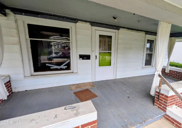 Photo 3 of Single family home for sale at 317 N Madison St, Delta, OH 43515 | MLS# 10013027 | Listing updated on 2026-09-05