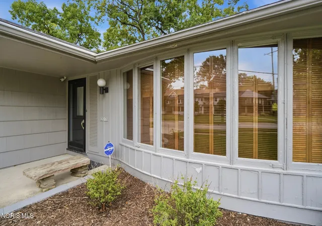 Photo 4 of Single family home for sale at 3517 River Rd, Toledo, OH 43614 | MLS# 10012821 | Listing updated on 2026-09-20