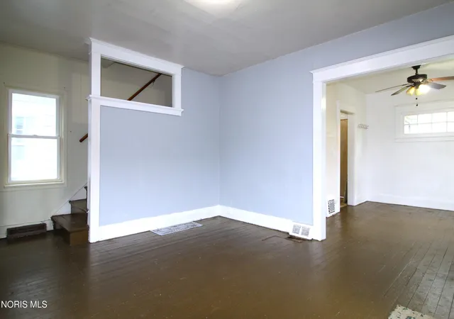 Photo 2 of Single family home for sale at 438 2nd Street, Toledo, OH 43605 | MLS# 10012816 | Listing updated on 2026-09-01