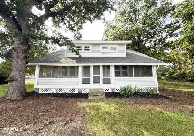 Photo 1 of Single family home for sale at 6237 Dorr St, Toledo, OH 43615 | MLS# 10012866 | Listing updated on 2026-09-02