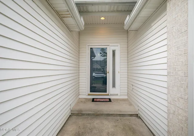 Condo for sale at 4337 S Watercrest Dr, Toledo, OH 43614 | MLS# 10012960 | Listing updated on 2026-09-04