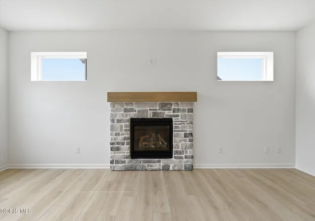 Photo 3 of Single family home for sale at 8819 Flint Ct, Sylvania, OH 43560 | MLS# 10012845 | Listing updated on 2026-09-10