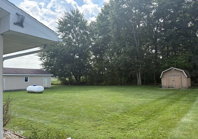 Photo 3 of Single family home for sale at 13229 Township Rd 212, Findlay, OH 45840 | MLS# 10012888 | Listing updated on 2026-09-26