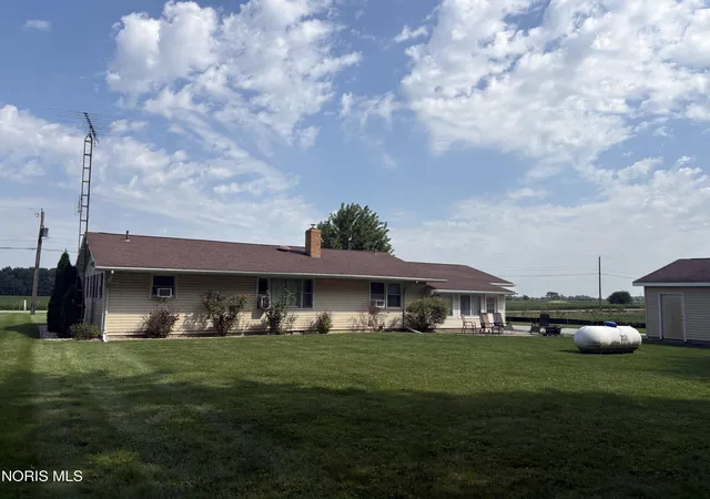 Photo 3 of Single family home for sale at 13229 Township Rd 212, Findlay, OH 45840 | MLS# 10012888 | Listing updated on 2026-09-26