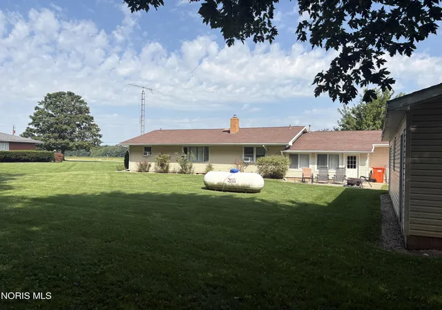 Photo 4 of Single family home for sale at 13229 Township Rd 212, Findlay, OH 45840 | MLS# 10012888 | Listing updated on 2026-09-26