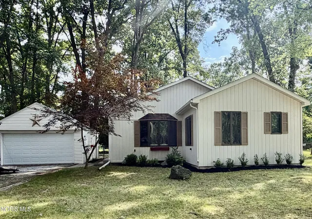 Photo 1 of Single family home for sale at 5822 Balfour Rd, Sylvania, OH 43560 | MLS# 10012853 | Listing updated on 2026-09-08