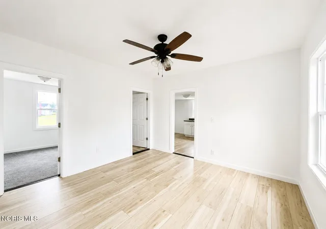 Photo 3 of Single family home for sale at 1222 Lincoln Ave, Toledo, OH 43607 | MLS# 10012871 | Listing updated on 2026-09-02
