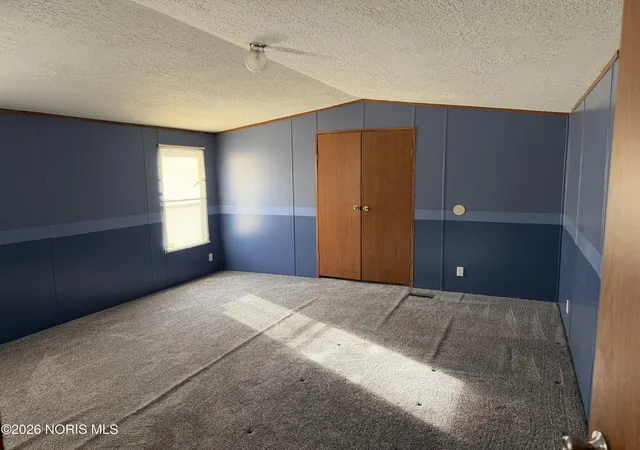 Photo 4 of Manufactured home for sale at 76 W Foxrun St, Holland, OH 43528 | MLS# 10012870 | Listing updated on 2026-09-02
