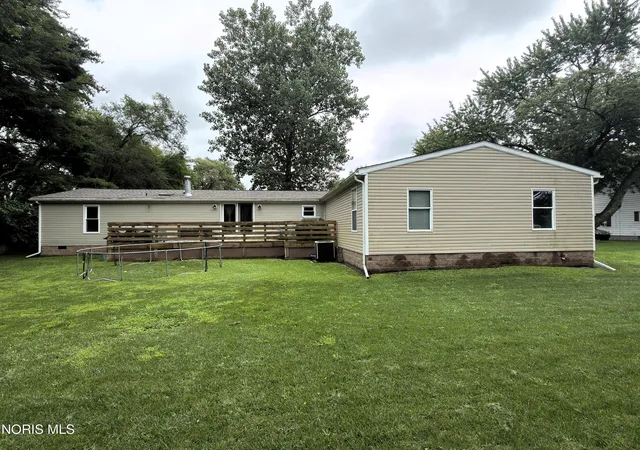 Photo 2 of Single family home for sale at 802 S Favony Ave, Holland, OH 43528 | MLS# 10013281 | Listing updated on 2026-09-19