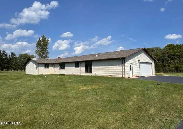 Photo 3 of Sale Pending at 5175 County Rd 12, Bryan, OH 43506 | MLS# 10012915 | Listing updated on 2026-09-11