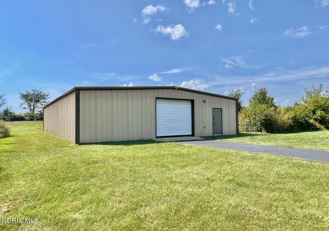 Photo 5 of Sale Pending at 5175 County Rd 12, Bryan, OH 43506 | MLS# 10012915 | Listing updated on 2026-09-11