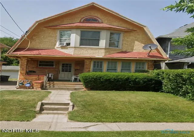 Photo 1 of Multi family home for sale at 922 Islington St, Toledo, OH 43610 | MLS# 10012883 | Listing updated on 2026-09-02