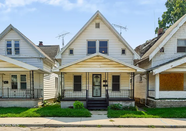 Photo 1 of Single family home for sale at 1045 Nebraska Ave, Toledo, OH 43607 | MLS# 10012942 | Listing updated on 2026-09-08