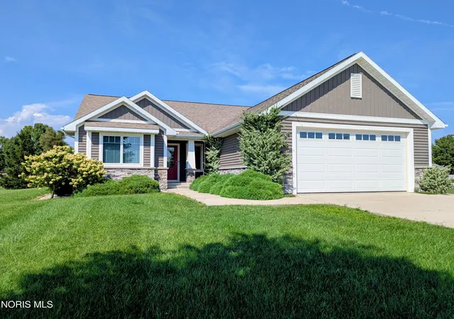 Single family home for sale at 900 Murbach St, Archbold, OH 43502 | MLS# 10013077