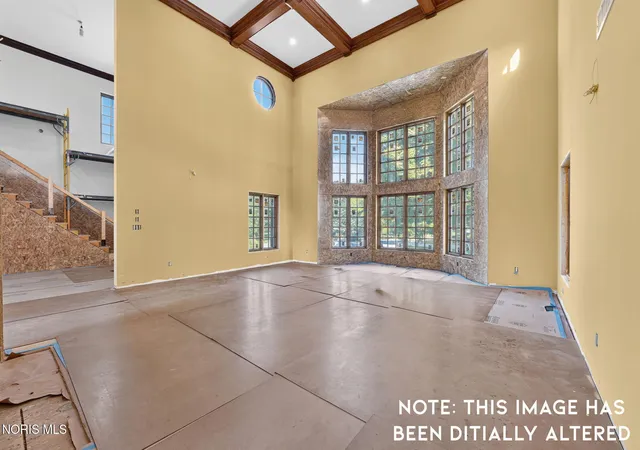 Photo 2 of Single family home for sale at 125 W Edgar Ave, Findlay, OH 45840 | MLS# 10013081 | Listing updated on 2026-09-10
