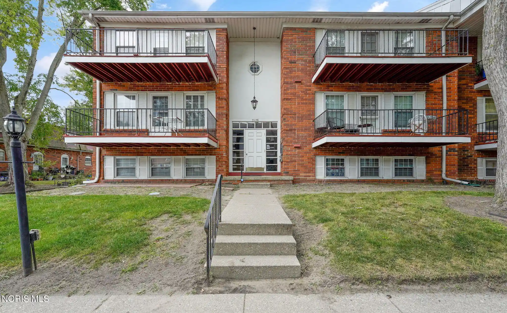 Listing Photo 1 - Condo for sale in 3217 Glanzman Rd located at 3217 Glanzman Rd, Toledo, OH 43614 - Unit #73X