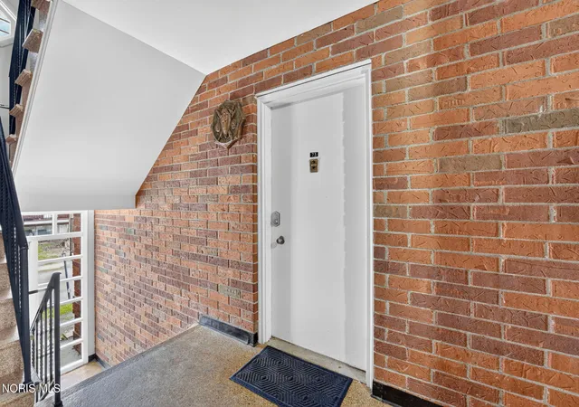 Photo 2 of Condo for sale at 3217 Glanzman Rd #73X, Toledo, OH 43614 | MLS# 10012972 | Listing updated on 2026-09-04