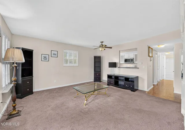 Photo 4 of Condo for sale at 3217 Glanzman Rd #73X, Toledo, OH 43614 | MLS# 10012972 | Listing updated on 2026-09-04