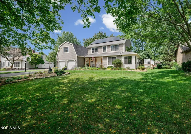 Photo 3 of Single family home for sale at 3012 Heatherdowns Dr, Findlay, OH 45840 | MLS# 10012933 | Listing updated on 2026-10-01