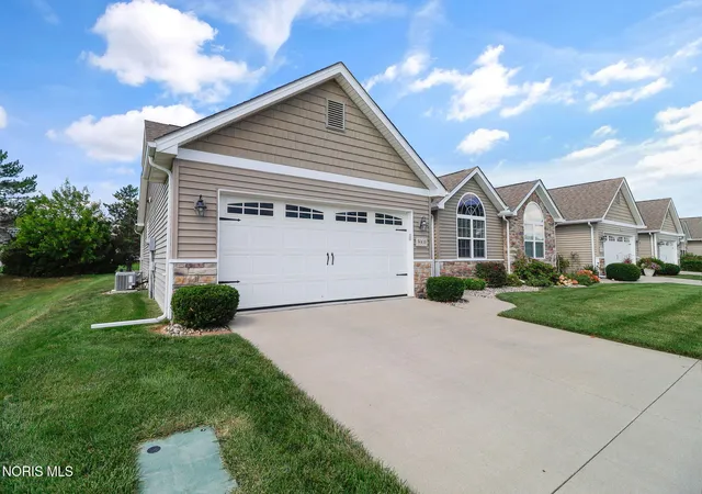 Photo 3 of Single family home for sale at 5903 Pine Tree Pl, Sylvania, OH 43560 | MLS# 10013566 | Listing updated on 2026-09-23